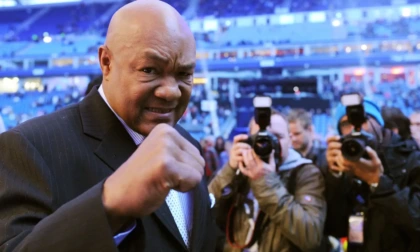 La boxe in lutto: è morto George Foreman
