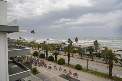 Tirreno Adriatico, presente Van der Poel per la 60° edizione