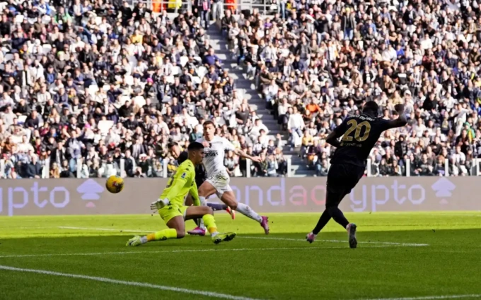 Juventus, dubbi anche su Kolo Muani: ora il futuro è incerto