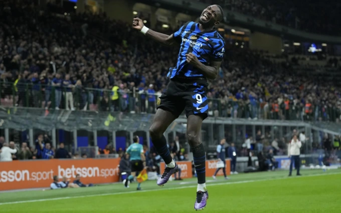 Thuram: “Sono tra i migliori dieci attaccanti del mondo”