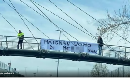 Maignan a Udine: accoglienza offensiva con uno striscione