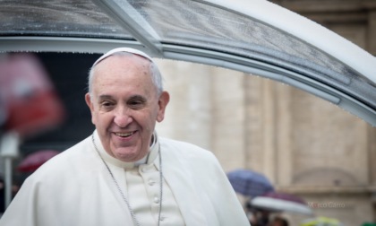 Addio Papa Francesco, domani i recuperi di Serie A
