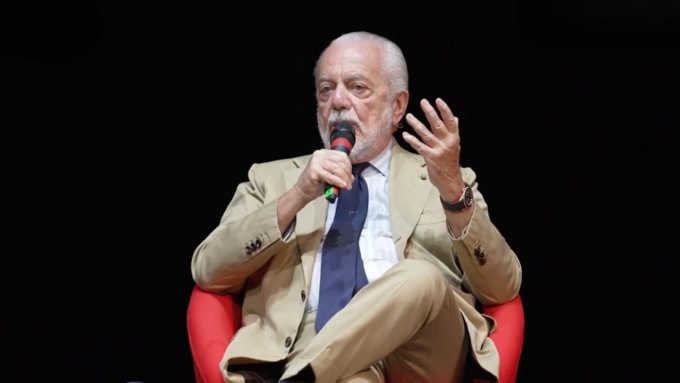 De Laurentiis provoca: “In Nazionale massimo fino ai 23 anni”