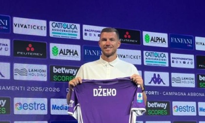 Fiorentina, Dzeko verso l’addio: piace a Genoa e Cagliari