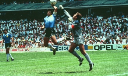 All’asta la maglia di Peter Shilton indossata in Argentina-Inghilterra della “Mano de Dios”