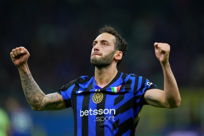 Calhanoglu ancora decisivo: “Vogliamo i due trofei”