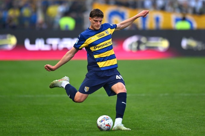 Leoni al Liverpool, è fatta: al Parma 35 milioni