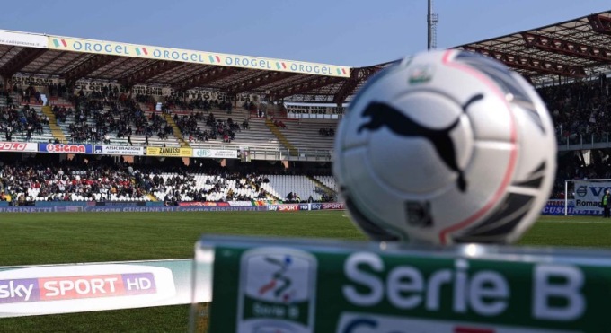 Serie B, il Frosinone torna a vincere. Colpaccio Pescara in coda