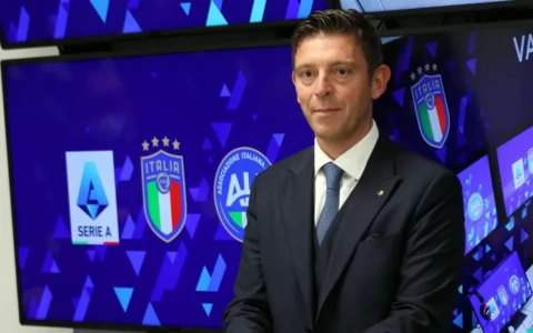 Rocchi aggredito al termine di Carrarese-Catanzaro