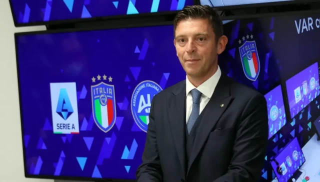 Rocchi aggredito al termine di Carrarese-Catanzaro