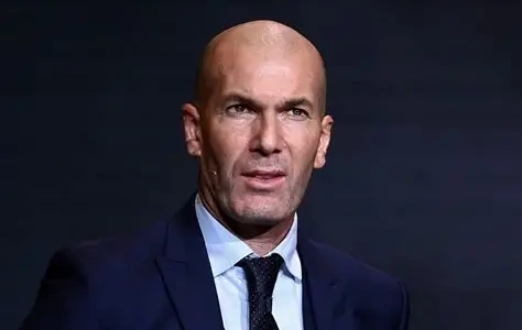 Zidane: “Tornerò ad allenare, vorrei la nazionale francese”