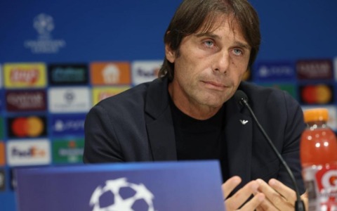 Conte: “Spalletti porti rispetto, non siamo ex campioni”