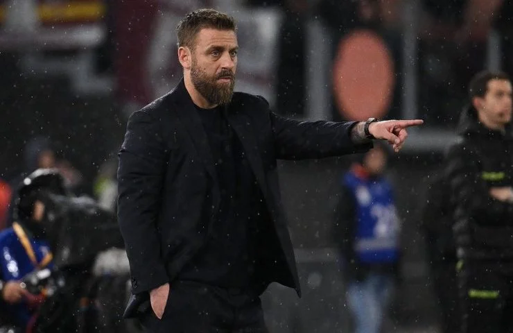 Il Genoa di De Rossi vola: 3-0 al Toro e aggancio in classifica
