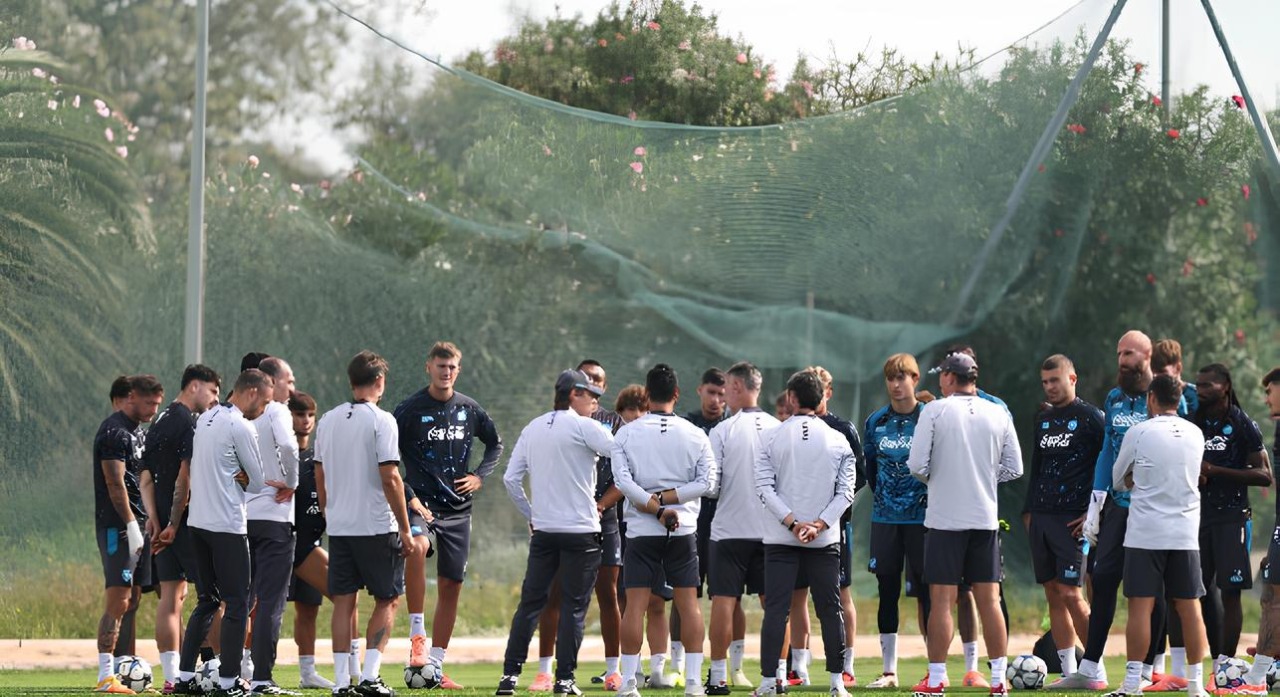 Napoli, contro l’Inter la parola d’ordine è “ripartire”