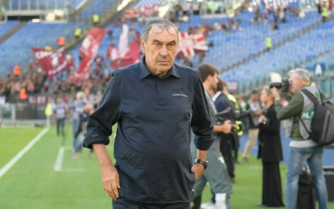 Sarri resta lucido: “Non cerco alibi, ma con 8-9 assenze è dura”