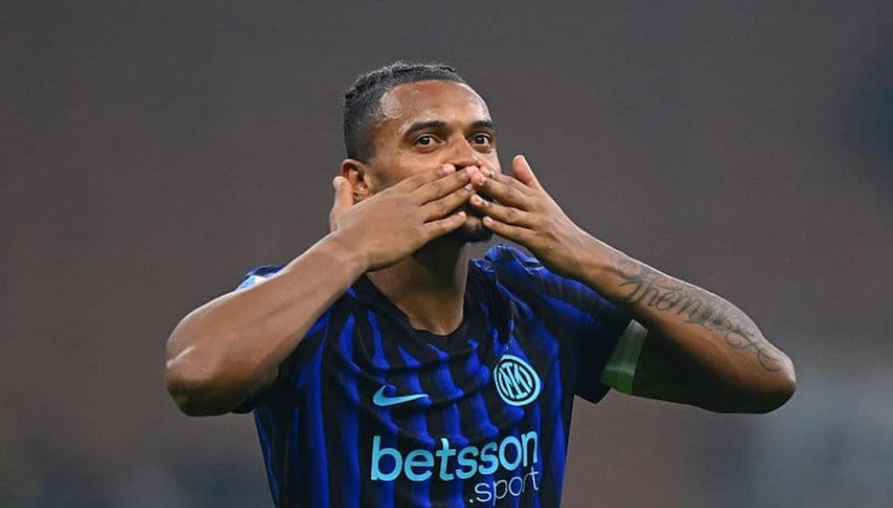 Akanji: “In prestito dal City? La mia attenzione è tutta sull’Inter”