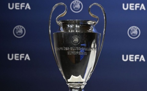 Ucl playoff: passano Atletico Madrid, Newcastle e Bayer