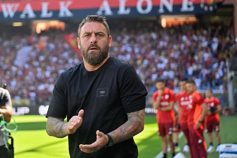 Genoa, inizia l’era De Rossi: ma domenica sarà squalificato