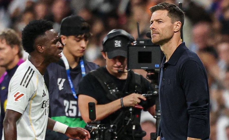 Real Madrid, Xabi Alonso: “Bel rapporto con Vinicius”