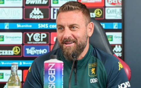 De Rossi: “Le voci sulla Roma? Non le ascolto…”