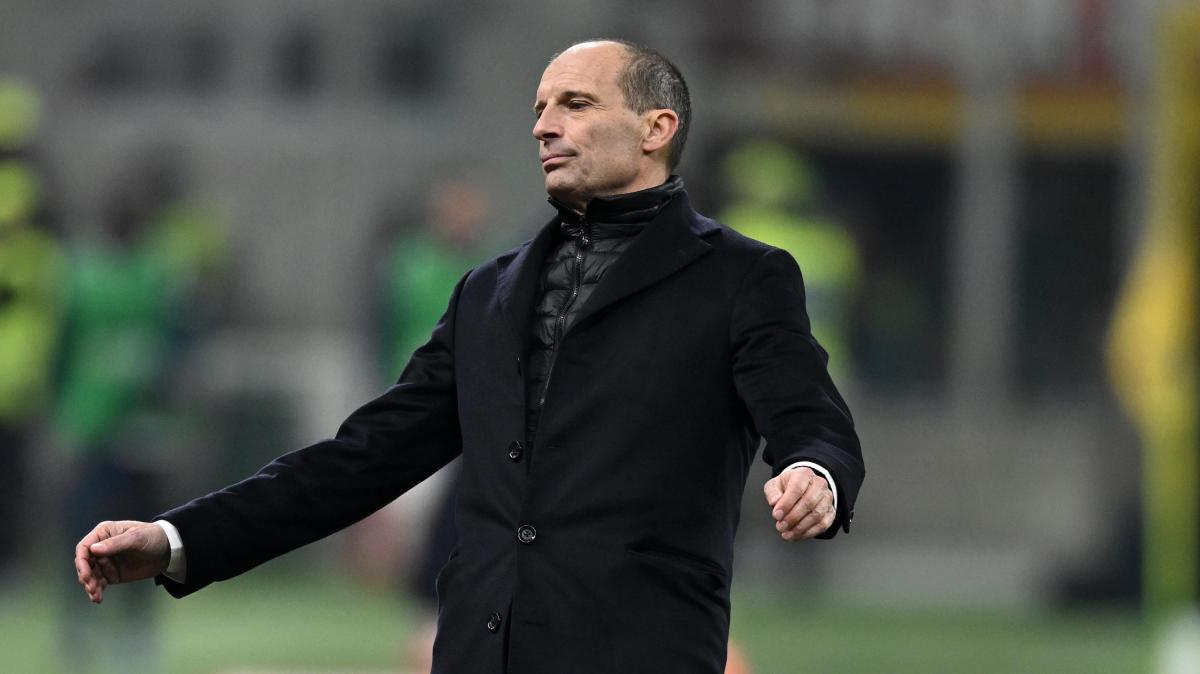 Milan, Allegri: “Per lo scudetto serve calma. Su Fabregas…”