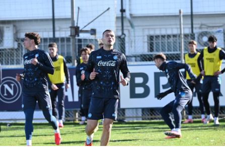 Napoli, prove anti-Sassuolo tra ballottaggi e dubbi di formazione