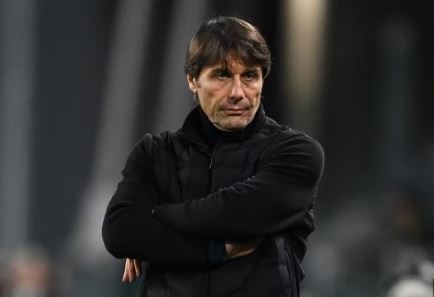 Napoli, Conte non molla: “Sogno scudetto? Non viene spento”