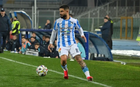 Serie B, riecco Insigne! Il Palermo crolla a Pescara, pari Frosinone