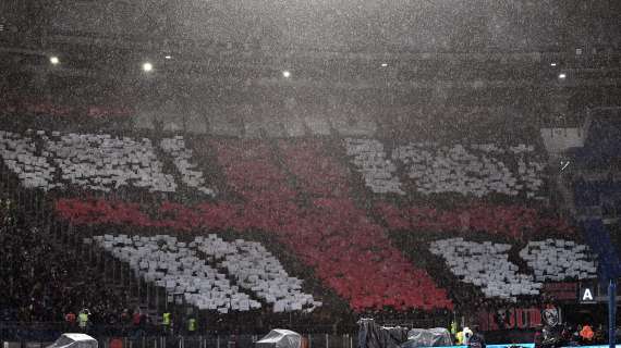 Milan, invasione rossonera all’Olimpico: in 10 mila contro la Lazio