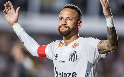 Brasile, altri guai per Neymar: nuovo infortunio col Santos
