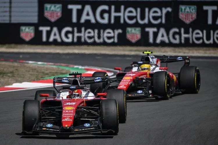Ferrari in crescita: Hamilton e Leclerc puntano alla gara