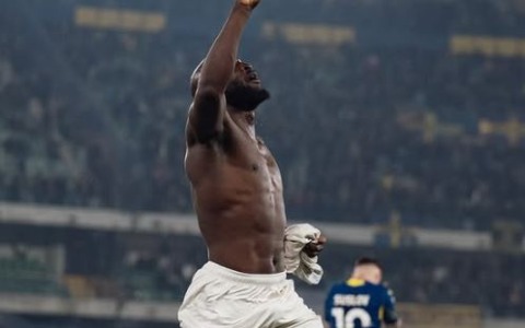 Lukaku: “Sono un giocatore azzurro, amo il Napoli”
