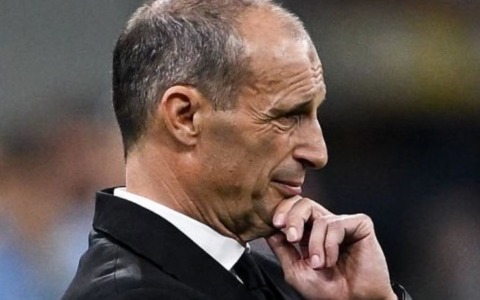 Il Napoli ha scelto Allegri, battuto Italiano