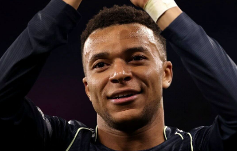 Mbappé: “Che dispiacere l’Italia fuori dal Mondiale”