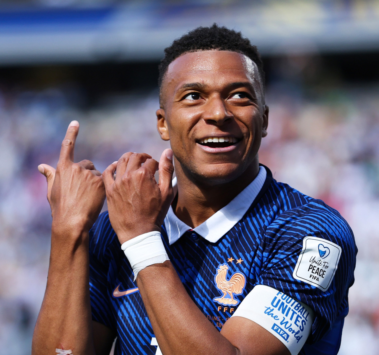 Francia-Iraq, Mbappé suona la carica: “Facciamo la storia”