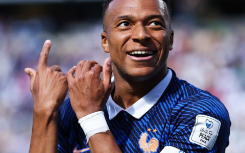 Francia-Iraq, Mbappé suona la carica: “Facciamo la storia”