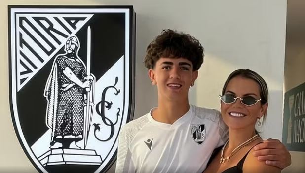 Il nipote di Cristiano Ronaldo firma per il Vitoria Guimaraes