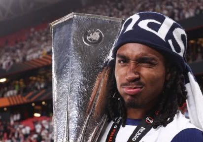 Juventus, per l’out mancino spunta il nome di Spence