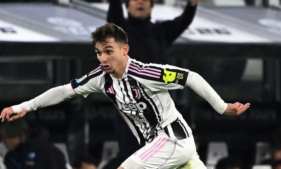 Juve, Conceição nel mirino dello United: scambio con Zirkzee?