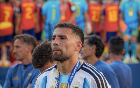 Otamendi saluta ufficialmente l’Argentina: “A testa alta”