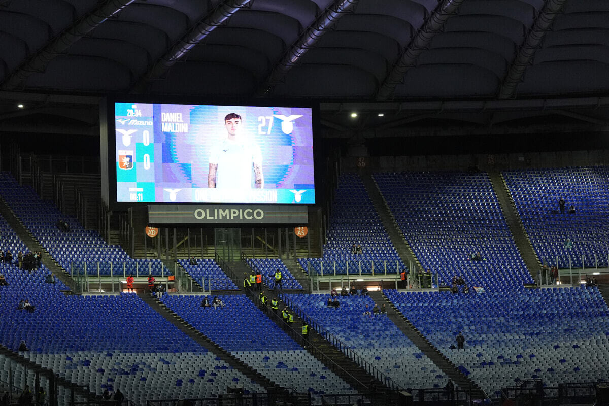 Lazio, campagna abbonamenti al via tra le polemiche
