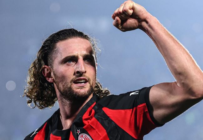 Rabiot resta al Milan: sfuma definitivamente l’ipotesi Napoli