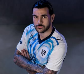 Theo Hernandez, nostalgia dell’Italia: si è proposto a due big