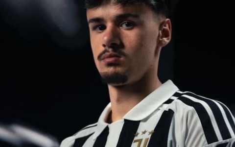 Pjanic garantisce per Alajbegovic: “Può diventare un campione”