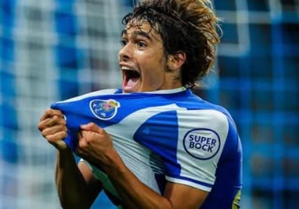 Roma, Rodrigo Mora è sbarcato nella Capitale