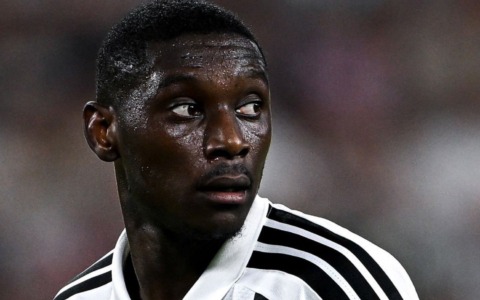 Juve, Kolo Muani ancora a secco: la Cremonese vince 1-0