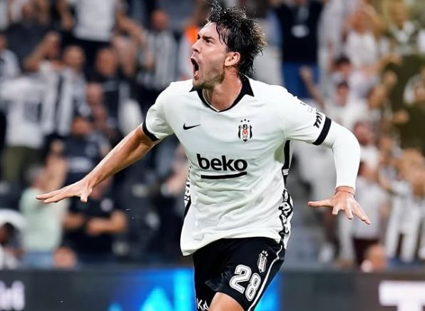 Vlahovic: “Su di me tre anni di bugie. In panchina perché ero in scandeza”