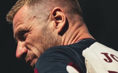 Abate sceglie le due punte: con Simeone c’è Adams