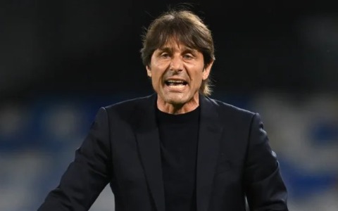 Manchester United, Carrick verso l’esonero: Conte è il favorito