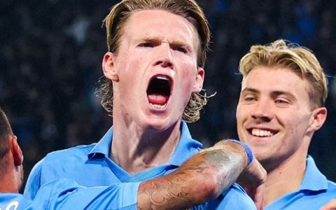 Napoli-Roma show: al Maradona finisce 3-3